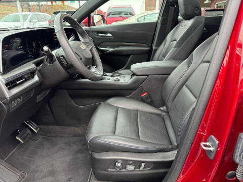 2024 Cadillac XT4 Sport