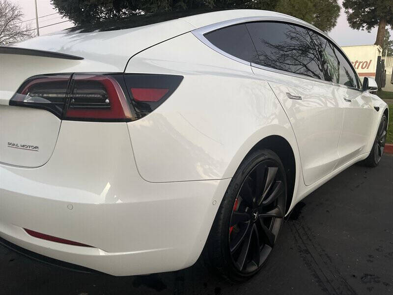 2020 Tesla Model 3 Performance