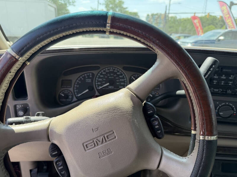 2001 GMC Yukon Denali