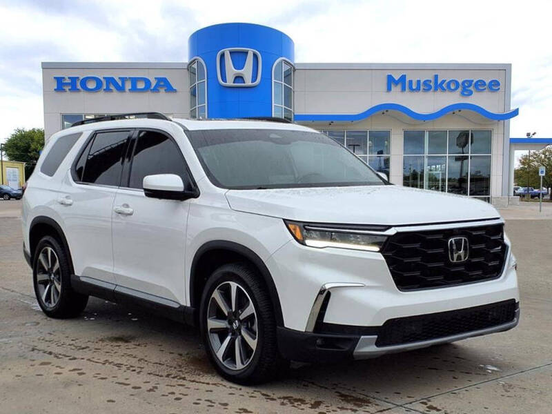 2023 Honda Pilot Elite's photo