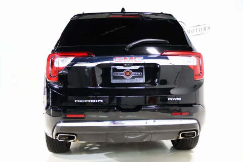 2022 GMC Acadia Denali