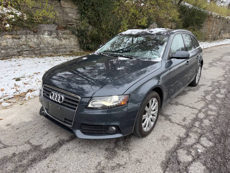 2011 Audi A4 Premium's photo