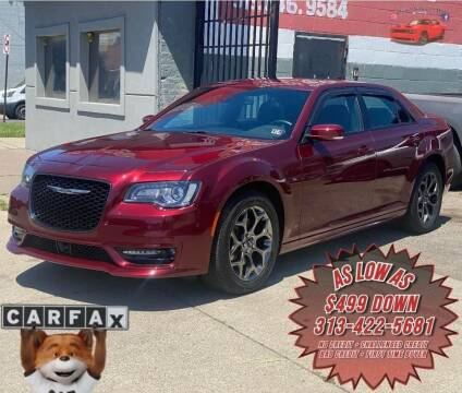 2018 Chrysler 300 for sale at Dell Sells Cars in Detroit MI