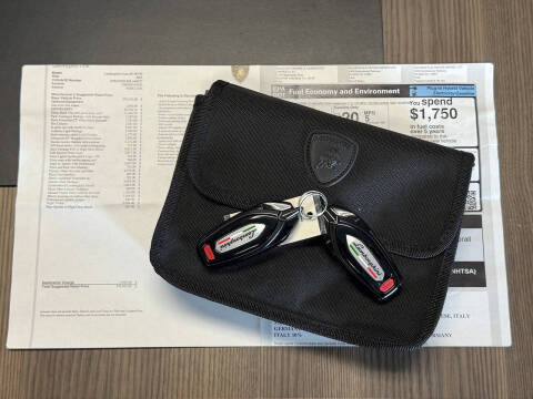 2025 Lamborghini Urus SE