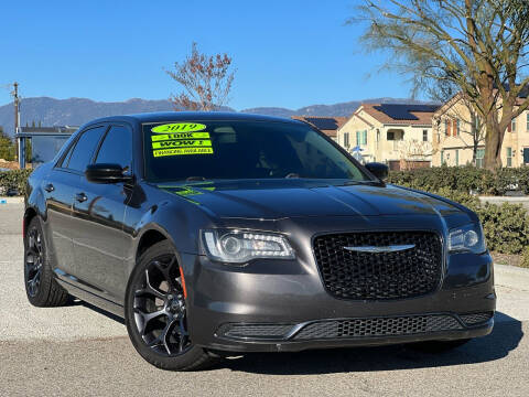 2019 Chrysler 300 for sale at Esquivel Auto Depot in Rialto CA