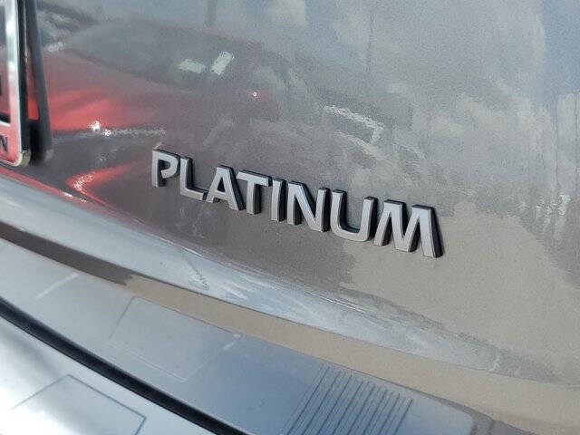 2025 Nissan Rogue Platinum