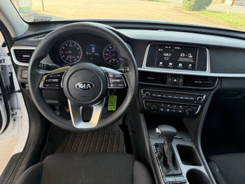 2019 Kia Optima LX
