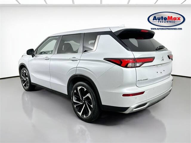 2024 Mitsubishi Outlander SE Black Edition