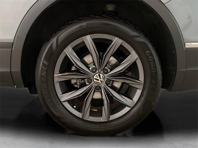 2022 Volkswagen Tiguan SE