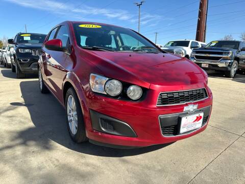 2015 Chevrolet Sonic for sale at AP Auto Brokers in Longmont CO