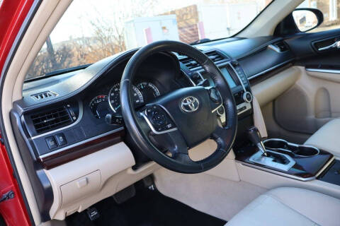 2013 Toyota Camry XLE V6