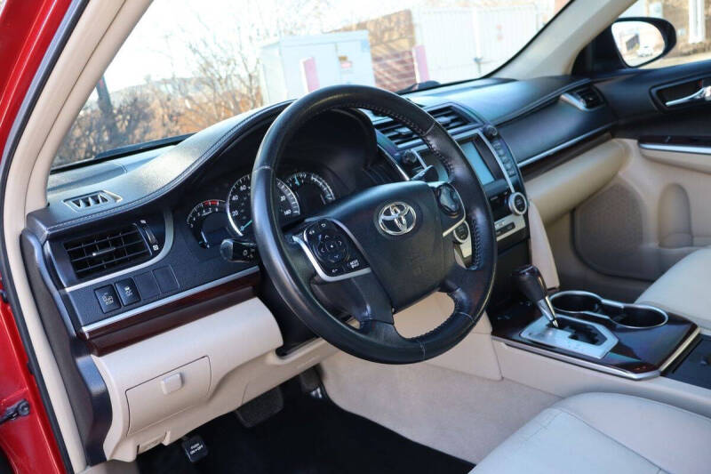 2013 Toyota Camry XLE V6