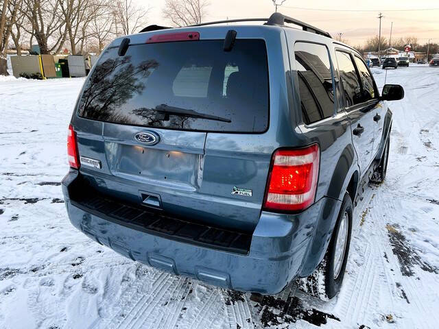 2011 Ford Escape XLT