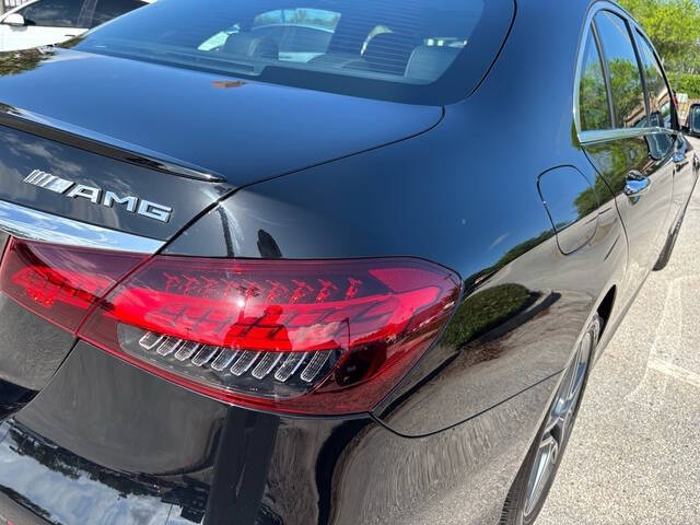 2022 Mercedes-Benz E-Class 13