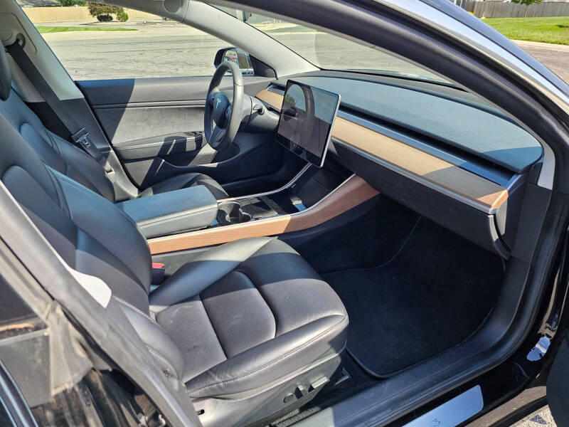 2019 Tesla Model 3 Long Range - Photo 24