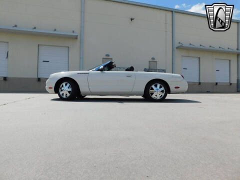 2002 Ford Thunderbird Deluxe