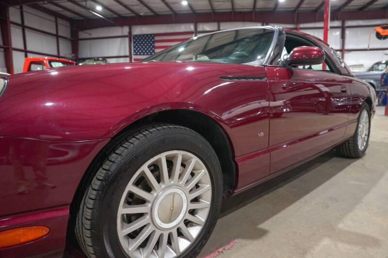 2004 Ford Thunderbird Deluxe