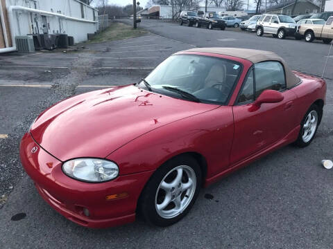 2000 Mazda MX-5 Miata for sale at Global Imports of Dalton LLC in Dalton GA