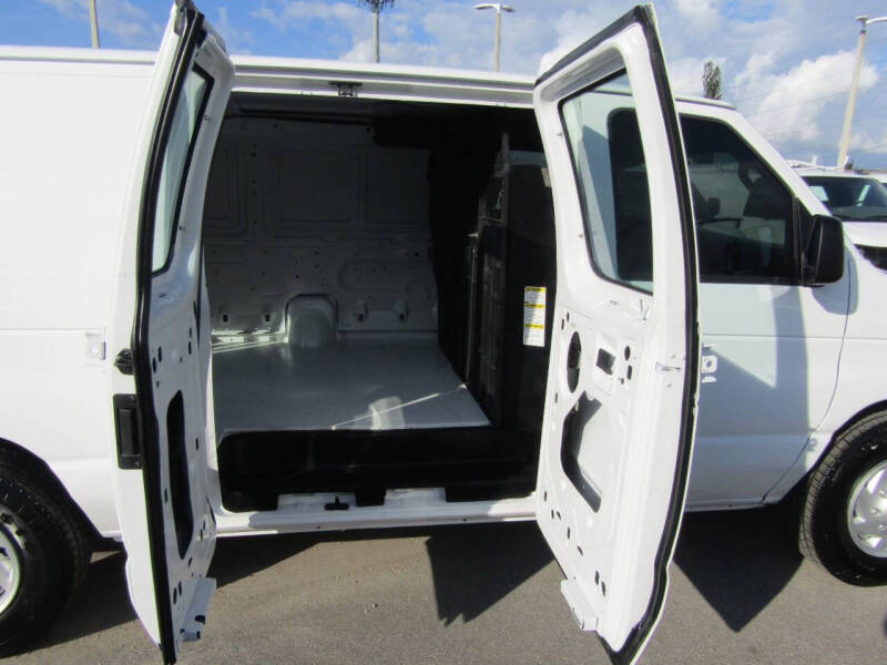 2006 Ford E-Series E-150