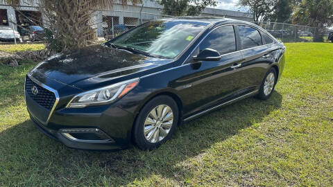 2017 Hyundai Sonata Hybrid SE