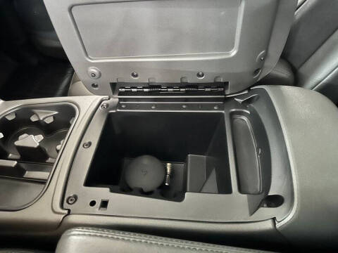 2004 Chevrolet Silverado 1500 SS