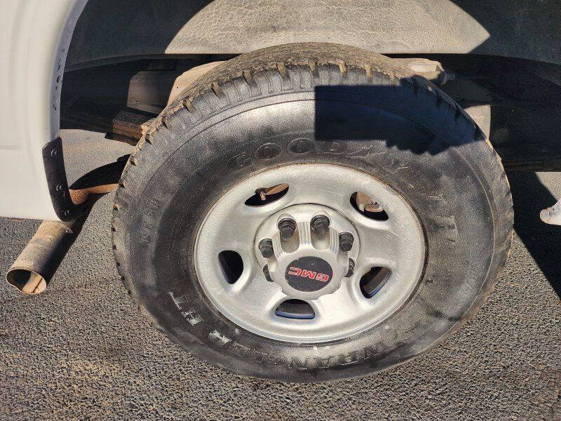 2017 GMC Savana 2500