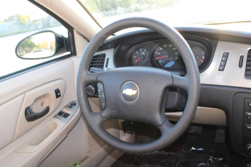 2006 Chevrolet Monte Carlo LS