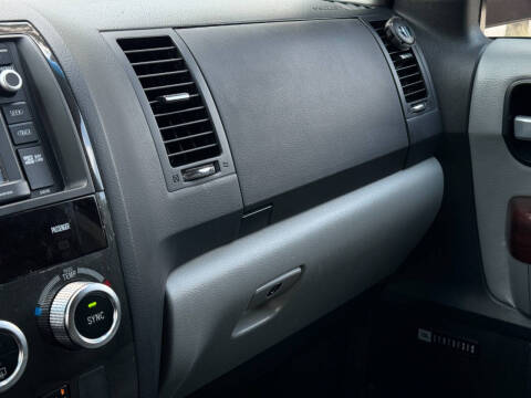 2016 Toyota Sequoia Platinum