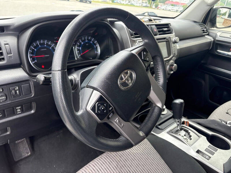 2019 Toyota 4Runner SR5