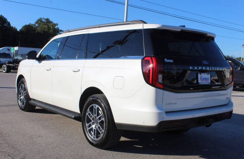 2025 Ford Expedition MAX Active