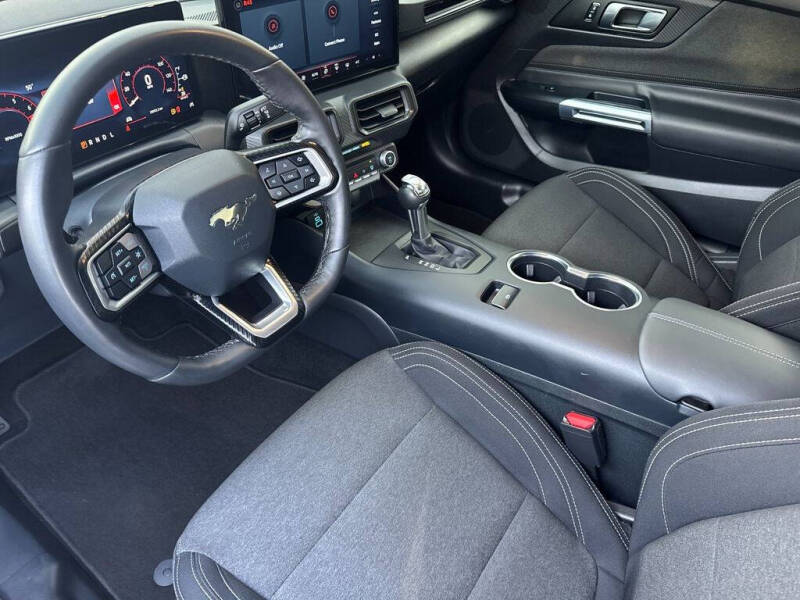 2025 Ford Mustang EcoBoost