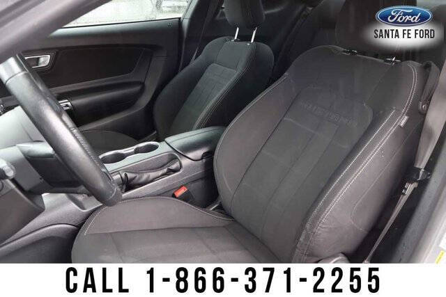 2021 Ford Mustang EcoBoost