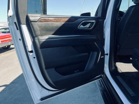 2022 Chevrolet Suburban LT