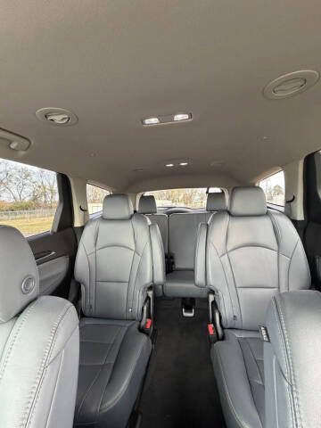 2020 Buick Enclave Essence