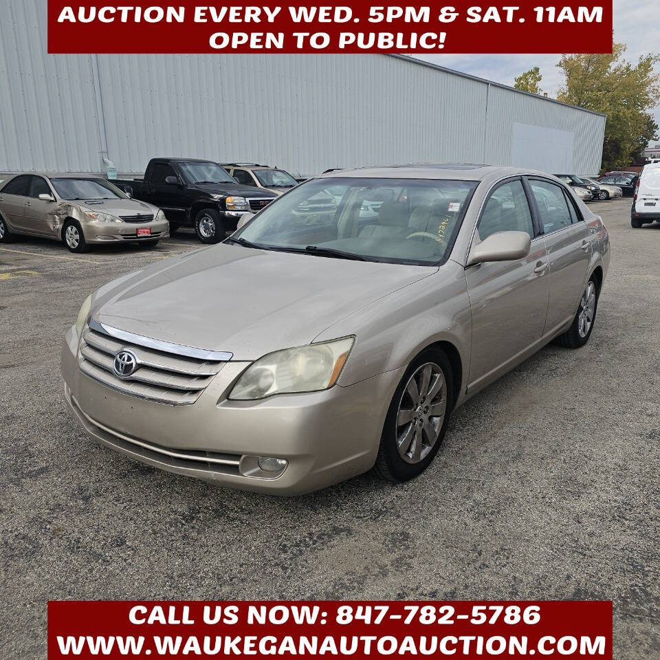 2005 Toyota Avalon XLS 4dr Sedan's photo