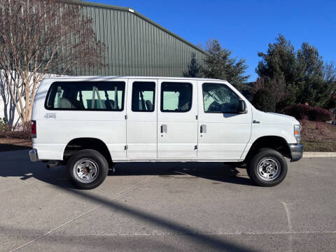 2012 Ford E-Series E-350 SD XLT