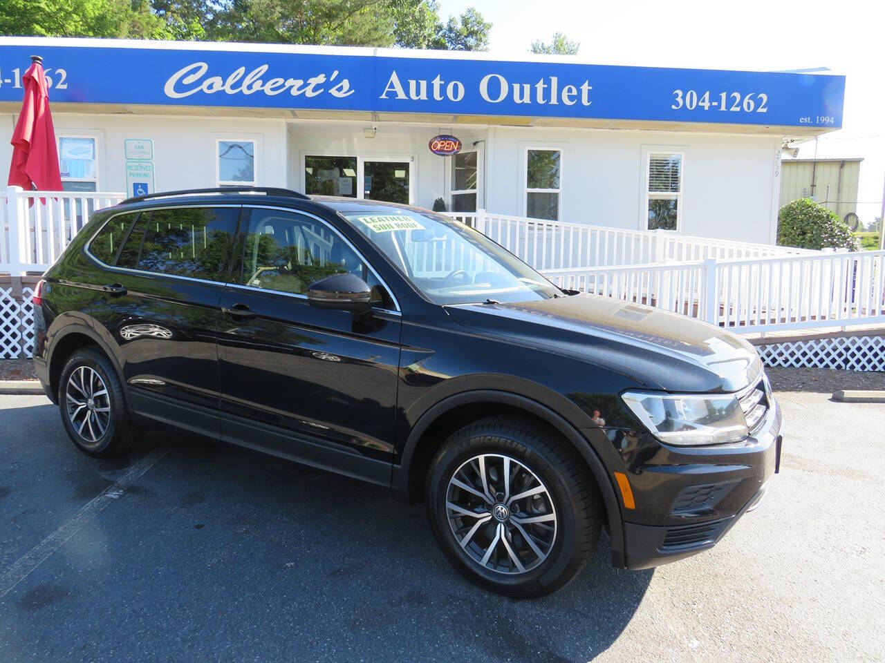 2019 Volkswagen Tiguan for sale at Colbert's Auto Outlet in Hickory, NC