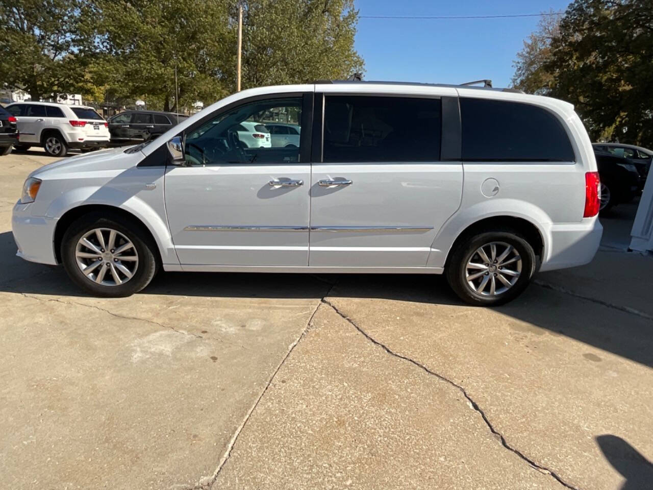 2014 Chrysler Town and Country for sale at Auto Connection in Waterloo, IA