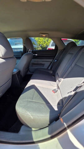 2007 Dodge Magnum SE