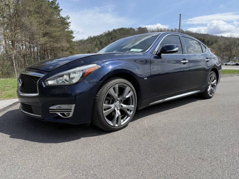 2015 INFINITI Q70L 5.6 AWD L's photo