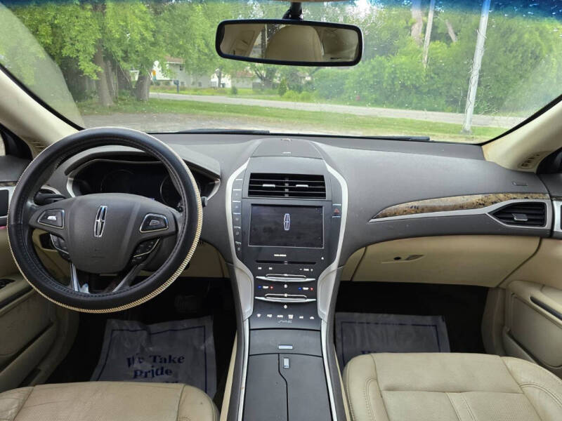 2013 Lincoln MKZ