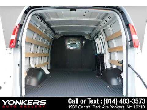 2024 Chevrolet Express 2500