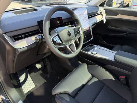 2025 Volvo EX90 Twin Performance Plus 7P