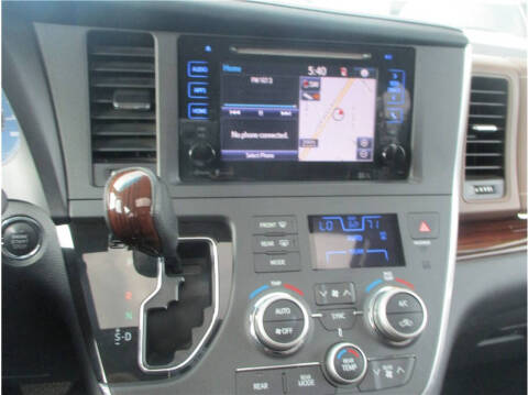 2017 Toyota Sienna