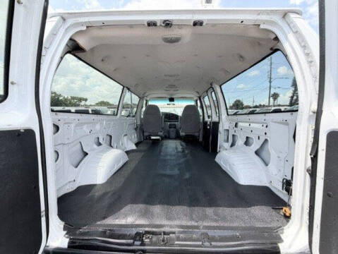 2003 Ford E-Series E-350 SD