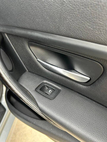 2015 BMW 3 Series 328i