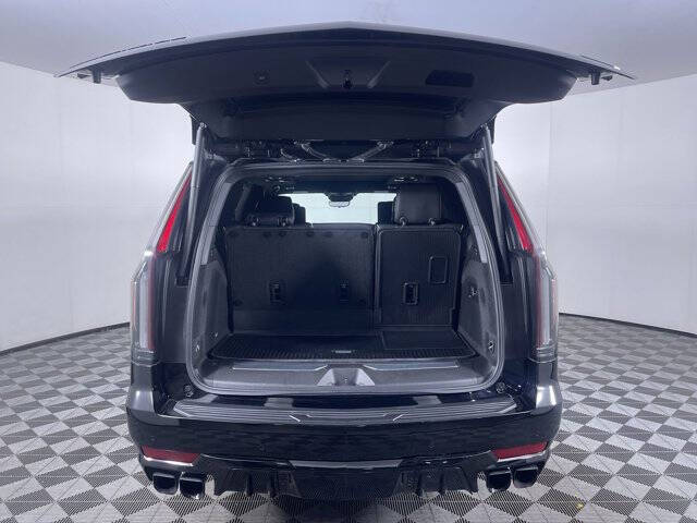 2023 Cadillac Escalade-V