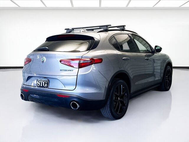 2021 Alfa Romeo Stelvio Sprint