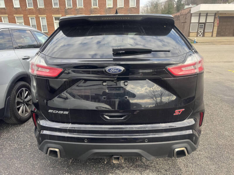 2019 Ford Edge ST