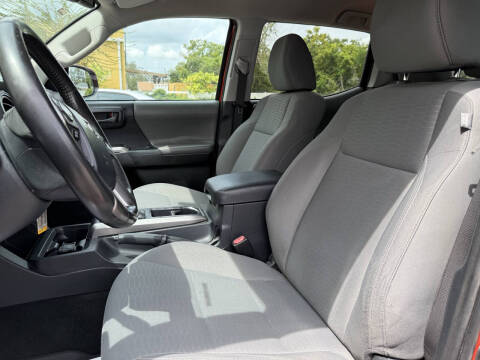 2017 Toyota Tacoma SR5 V6